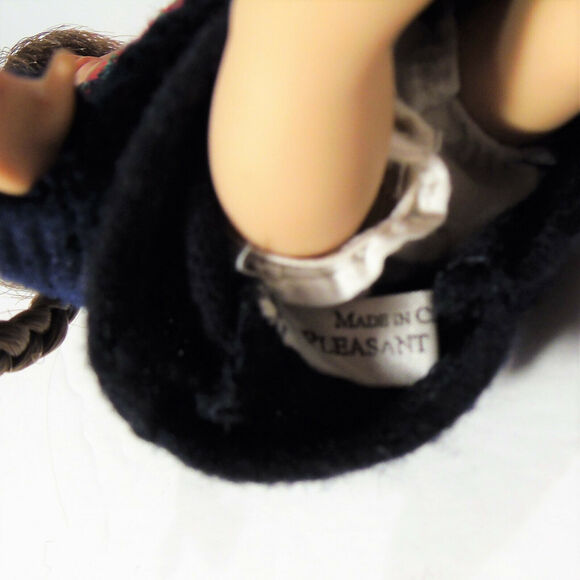 American Girl Pleasant Company Mini Molly Doll Cloth Glass Eyes 6.5" Meet Book - Picture 5 of 6